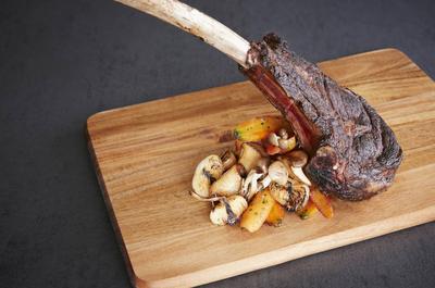 Steak Tomahawk   © Société des casinos du Québec
