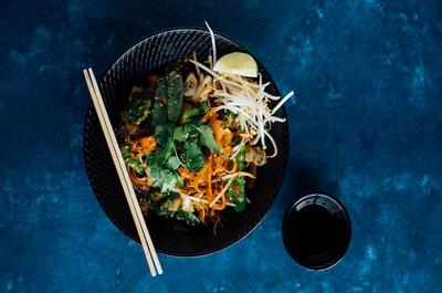 Pad Sew   © TwoFood Photographers