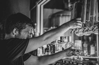 Service   © C.Roussel