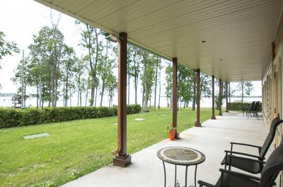 La terrasse   © Chalets et spa Lac Saint-Jean