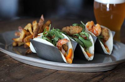 Assiette de tacos   © Hôtel Roquemont