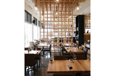 Salle à manger et bar