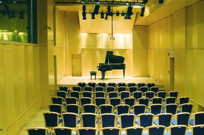 Joseph-Rouleau Hall