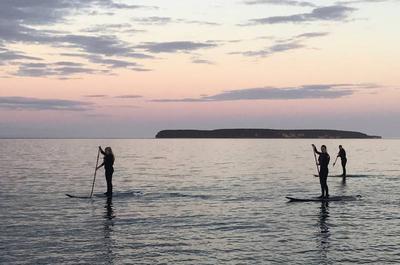 Planche à pagaie au coucher de soleil   © J-A.Cormier