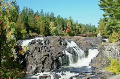 Parc régional des Chutes-Monte-à-Peine-et-des-Dalles