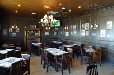Theâtre   © McKibbin's Irish Pub (Pointe-Claire)