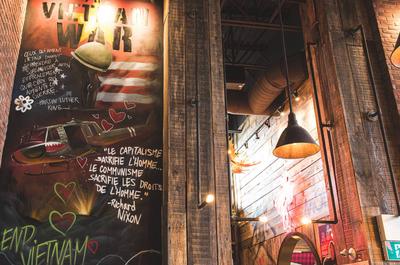 Graffitis   © La Belle & La Boeuf - Burger Bar (Chicoutimi)