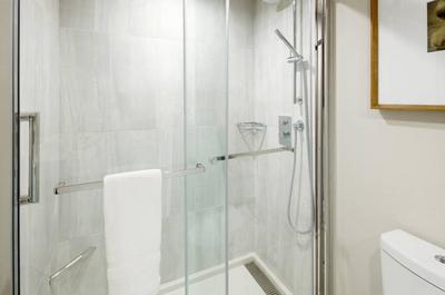 Douche   © Le Centre Sheraton Montréal