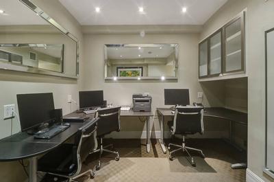 Centre d'affaire   © Hotel Cantlie Suites