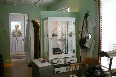 Armoire médical Cabinet   © Le Dispensaire de la Garde