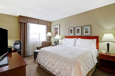 Chambre avec 1 grand lit