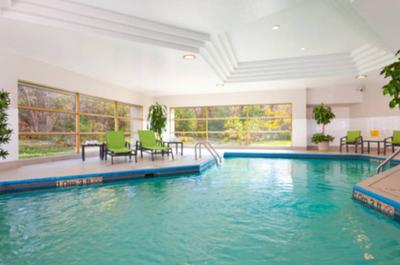 Piscine intérieure