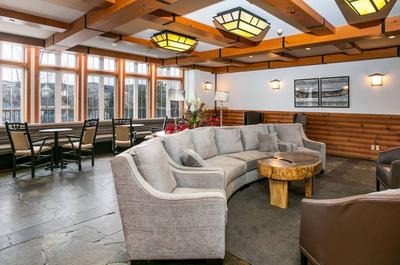 Salle Lobby