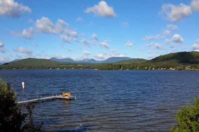Vue sur le lac   © C.Belley