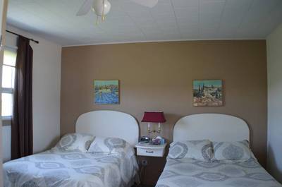 Chambre 2 lits doubles   © Motel Rivière-Trois-Pistoles