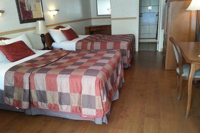 Chambre standard avec 2 lits