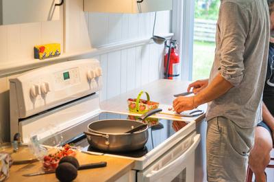 Cuisine commune   © Tourisme Charlevoix/R.Bilodeau