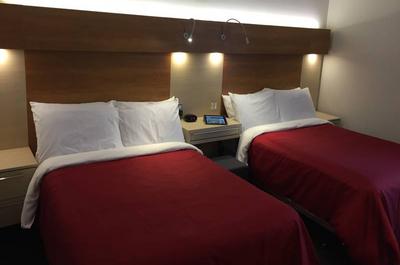 Chambre à 2 lits doubles