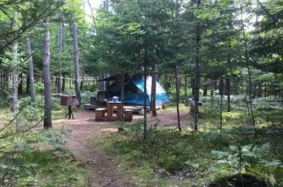 CAMPING LABELLE ET LA ROUGE