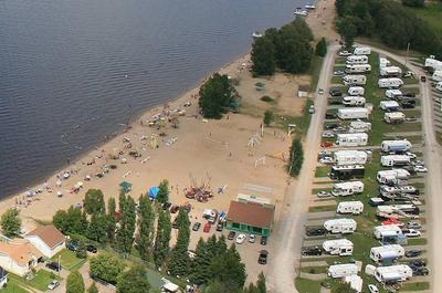 Plage et camping