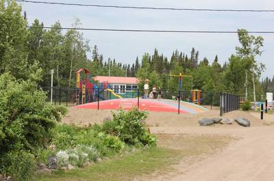 Trampoline   © J.Desjardins