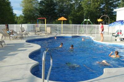 Piscine et jeux d'eau