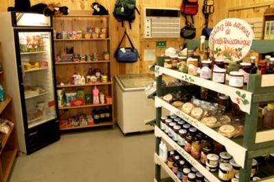 Dépanneur Le Garde-feu au camping Abijévis