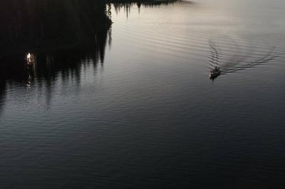 Sur l'eau