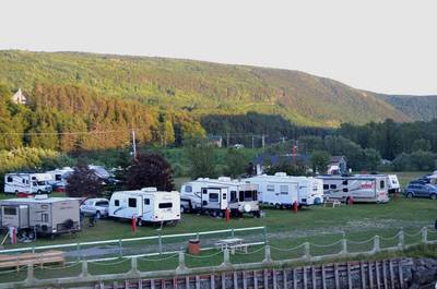 Camping Rivière La Martre